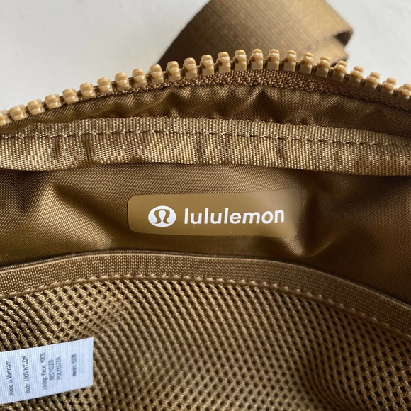NWT Lululemon Everywhere Belt Bag 1L Allspice Fall Limited Color Way Light Brown - Picture 11 of 13